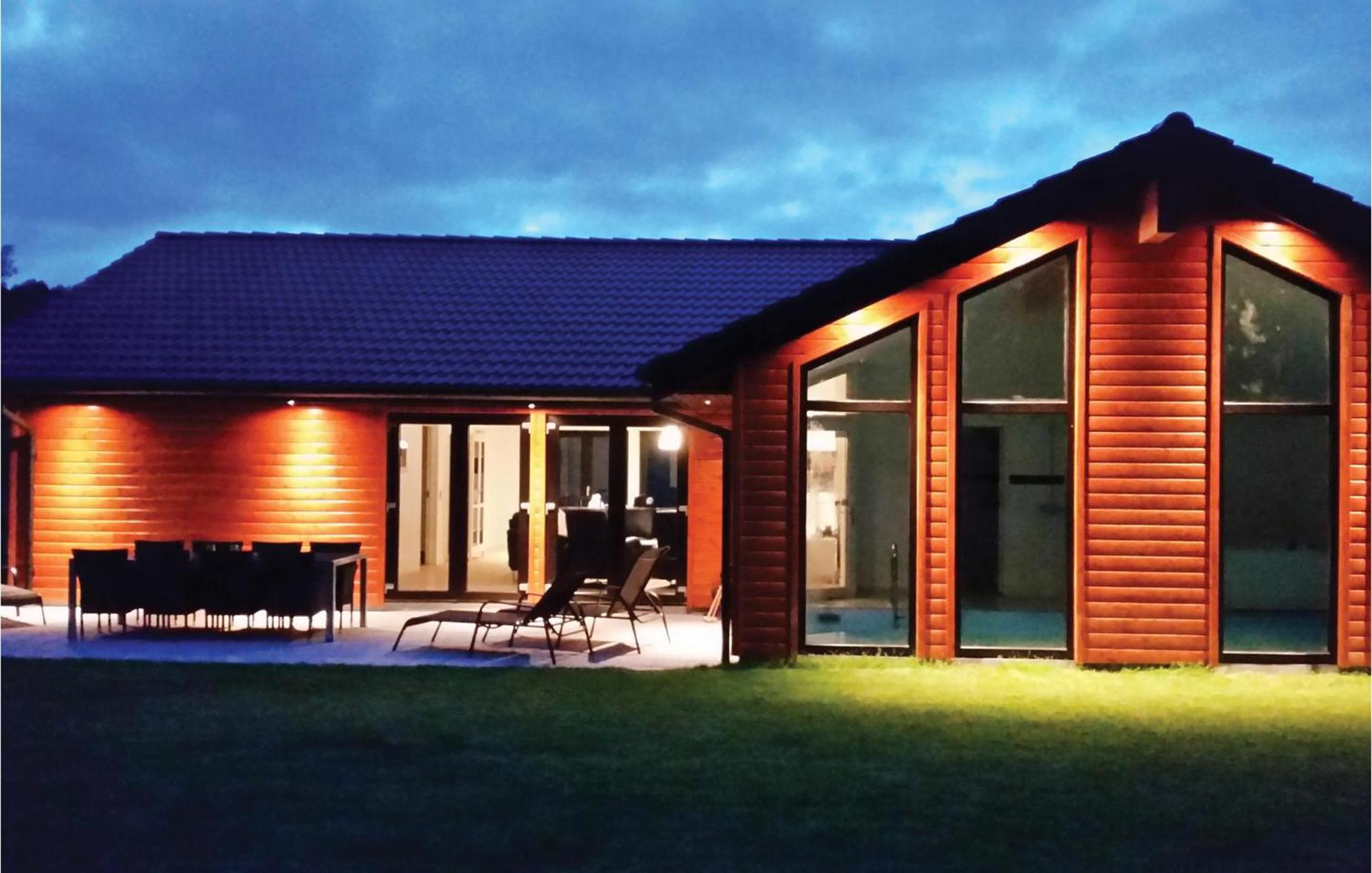 Amazing Home In Ebeltoft With Indoor Swimming Pool Εξωτερικό φωτογραφία